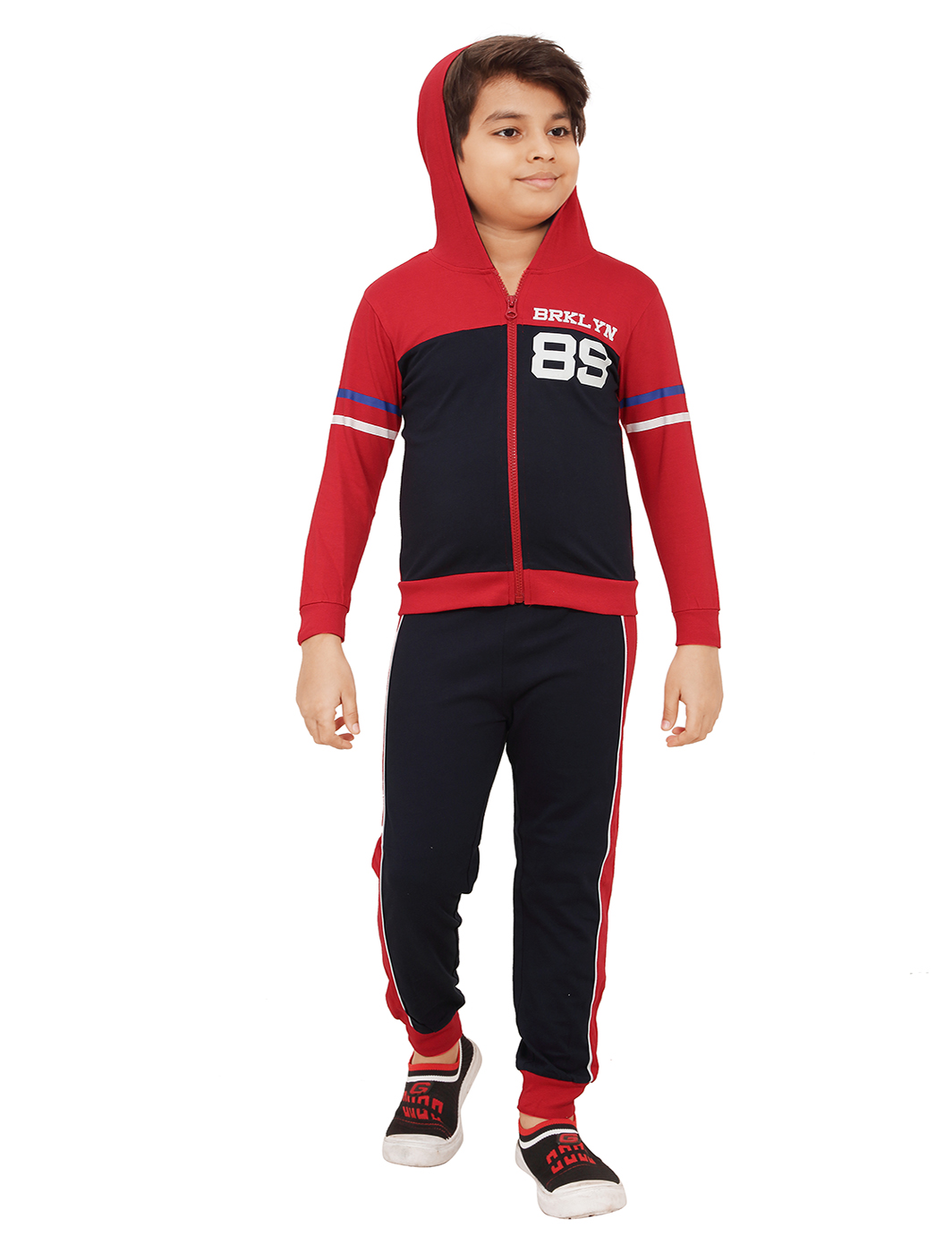 Buy MAYNEISHA Kids Stylish Velvet Casual Track Suit Boys & Girls | Size-24  (Set) | Maroon Online at Best Prices in India - JioMart.